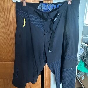 ZOIC Black Cycling Shorts
